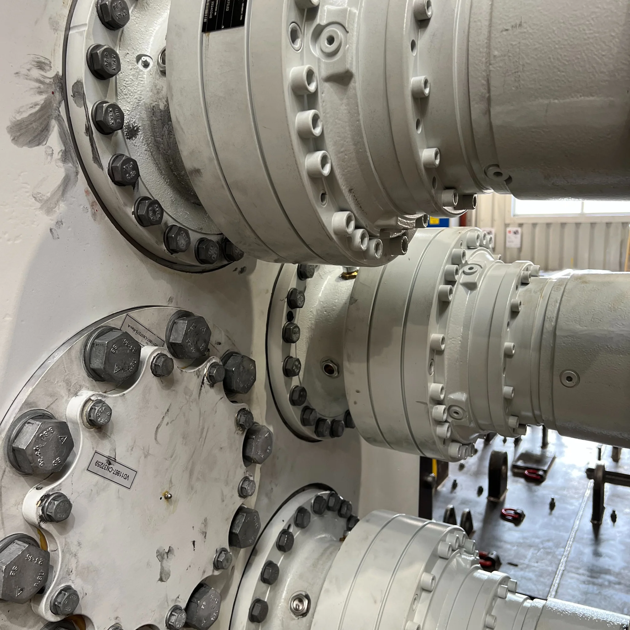 Gearkasse og hydraulik kombineret i industriel applikation