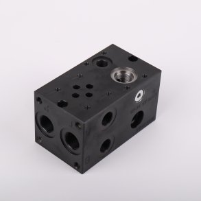 Bundblok for 1 cetop cetopventil st�l