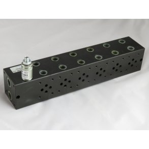 Monteringsblok for 6 cetop 3 st�l