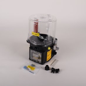 ILC Max 4 kg fedt 24V DC med  Timer