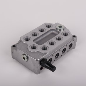 Styreventil monoblock 4 sekt.